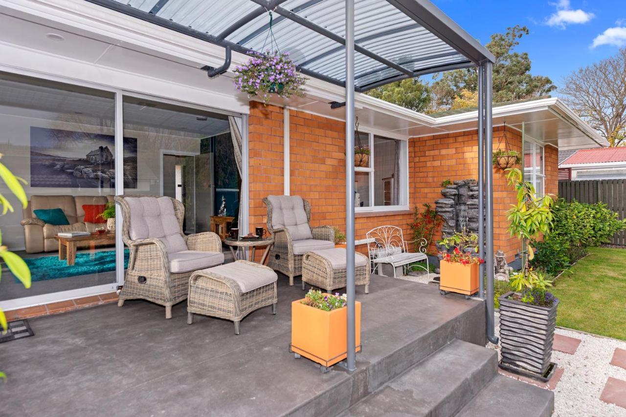 Leave Of Absence - Christchurch Holiday Home Eksteriør bilde