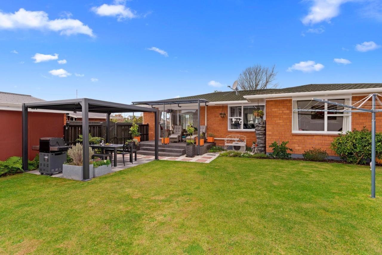 Leave Of Absence - Christchurch Holiday Home Eksteriør bilde