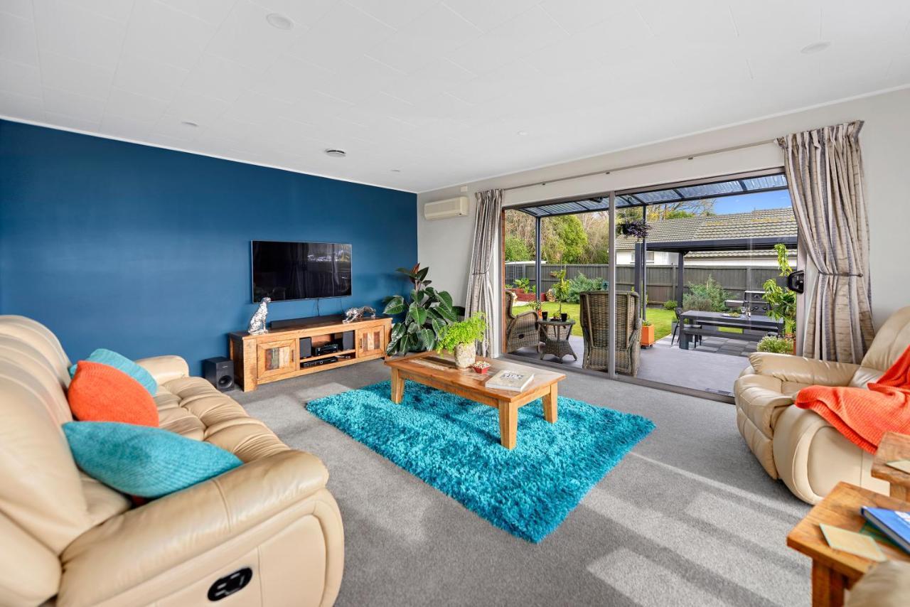 Leave Of Absence - Christchurch Holiday Home Eksteriør bilde